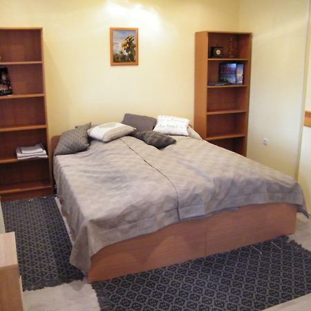 Pal Utcai Apartman Miskolc Exterior photo